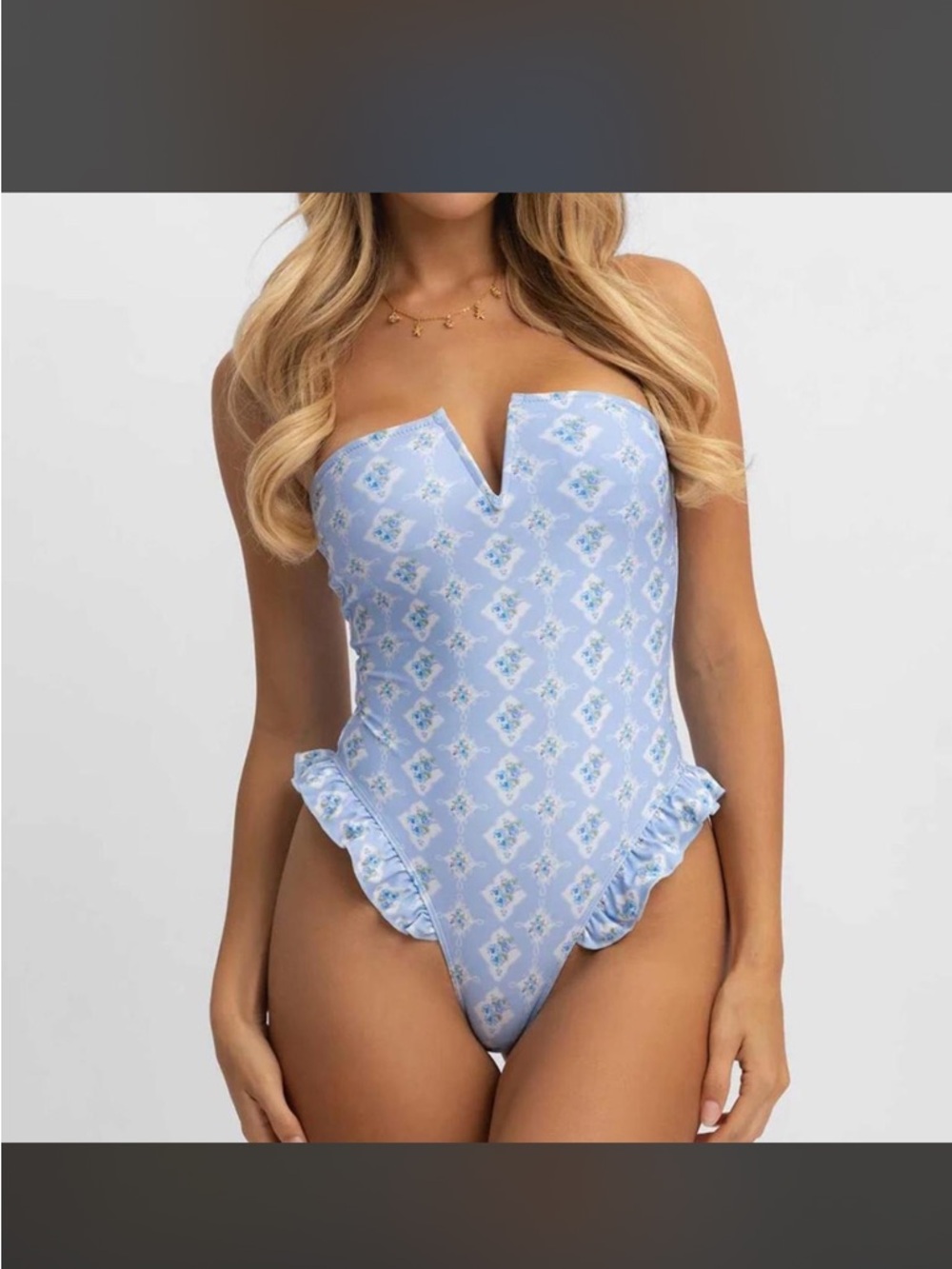 ISO! Size small or xs